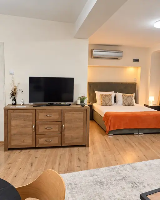 TV and double bed, French Windows Studio